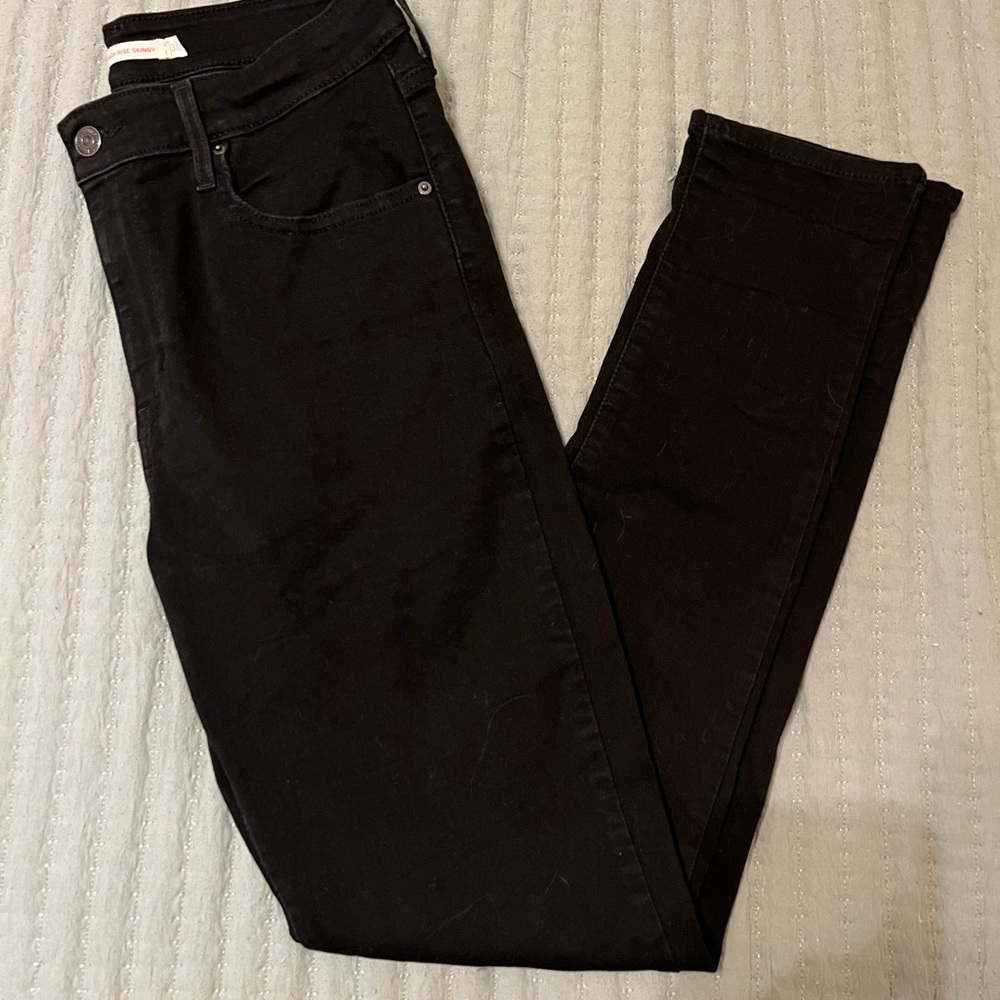 Levi’s 721 high rise skinny jean